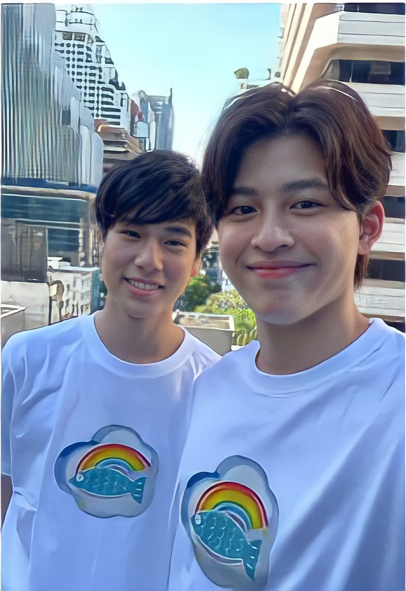 ᴘᴀʀɪ :) 𝓣𝓱𝓮𝓮𝓻𝓪𝓴𝓲𝓽 𝓚 .𝓵𝓮𝓮 tweet media