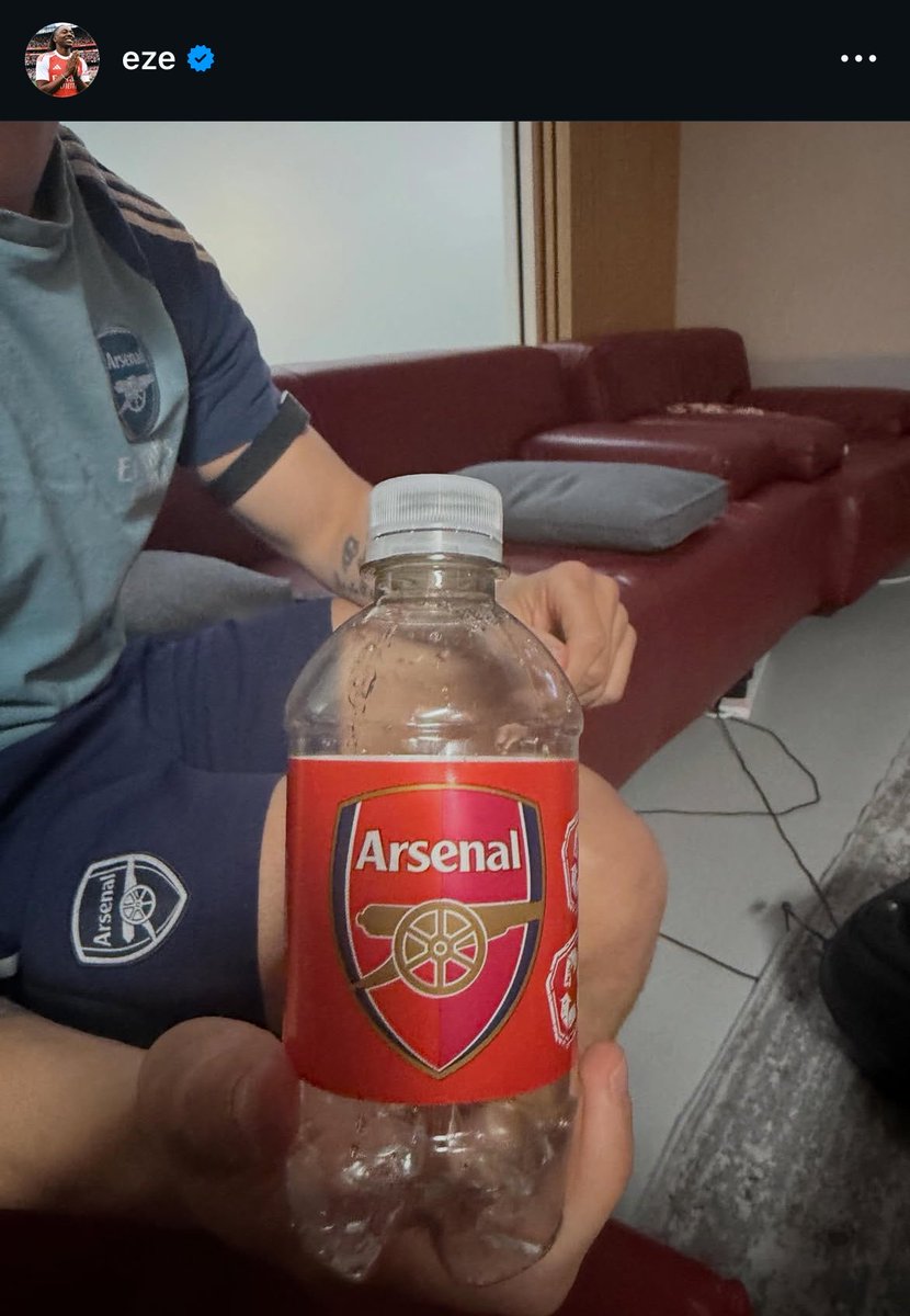 DailyAFC tweet media
