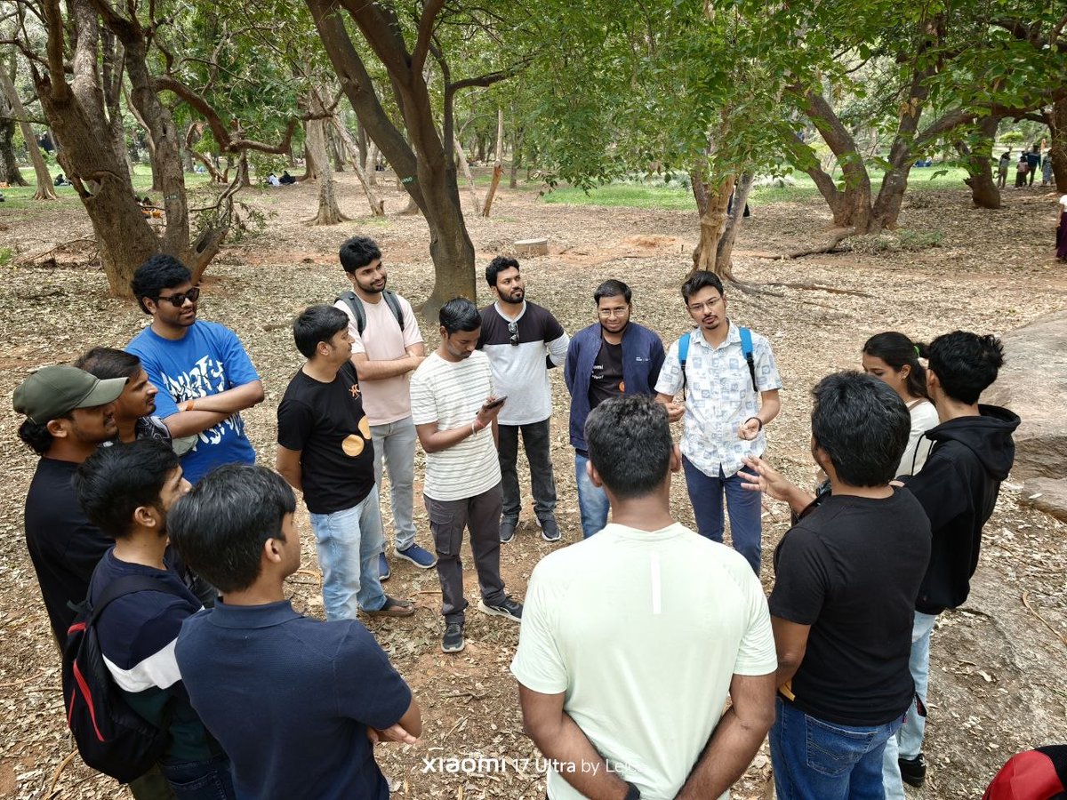 aniruddha0367's tweet photo. Mid-week and I feel like time traveling back to Xiaomi Meetup. 

A fun and informative week spending time with everyone and talking about tech.

#XiaomiIndia #MiFan
@XiaomiIndia @XFCBengaluru @sandeep9sarma @pixelwithme https://t.co/WhiZnfJmkz