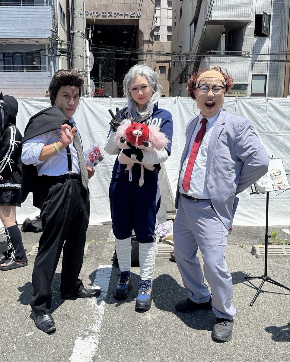 領域外のŠ tweet media