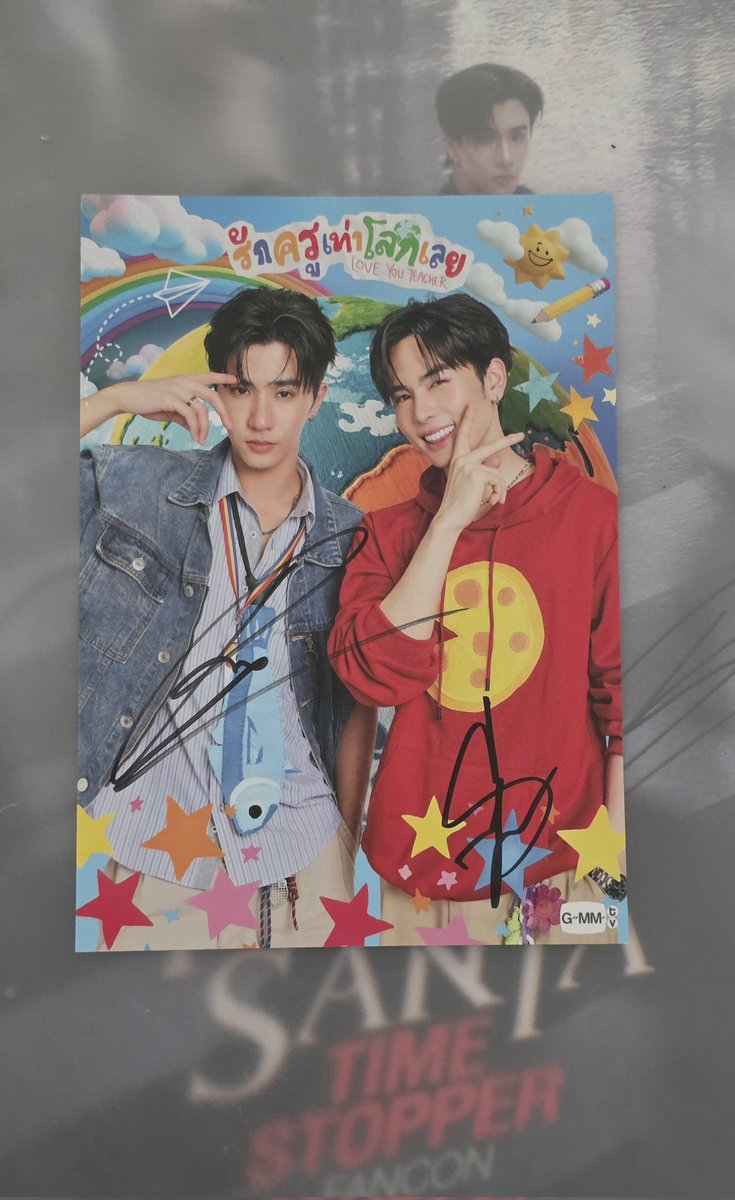forforami's tweet photo. ฉลองบัตรคอนเสิร์ต sold out
แจกโปสเตอร์แฟนคอนพร้อมลายเซ็น
โปสการ์ดรักครูพร้อมลานเซ็น

2 คนคนละใบ (เราสุ่มให้)
แค่รีโพสต์นี้ ประกาศผล 20:00 น. 20 พ.ค. ค่ะ

#PerthSantaConcert https://t.co/786yDgFYTK