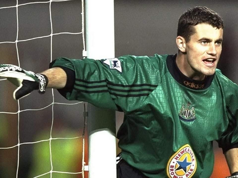 Magpie24_7's tweet photo. On this day in #NUFC history back in 1997, we signed Shay Given for a bargain £1.5m 🇮🇪🧤

Our BEST EVER goalkeeper 😍

#NUFCFans #Newcastle
@No1shaygiven https://t.co/e0VMyZbgxC