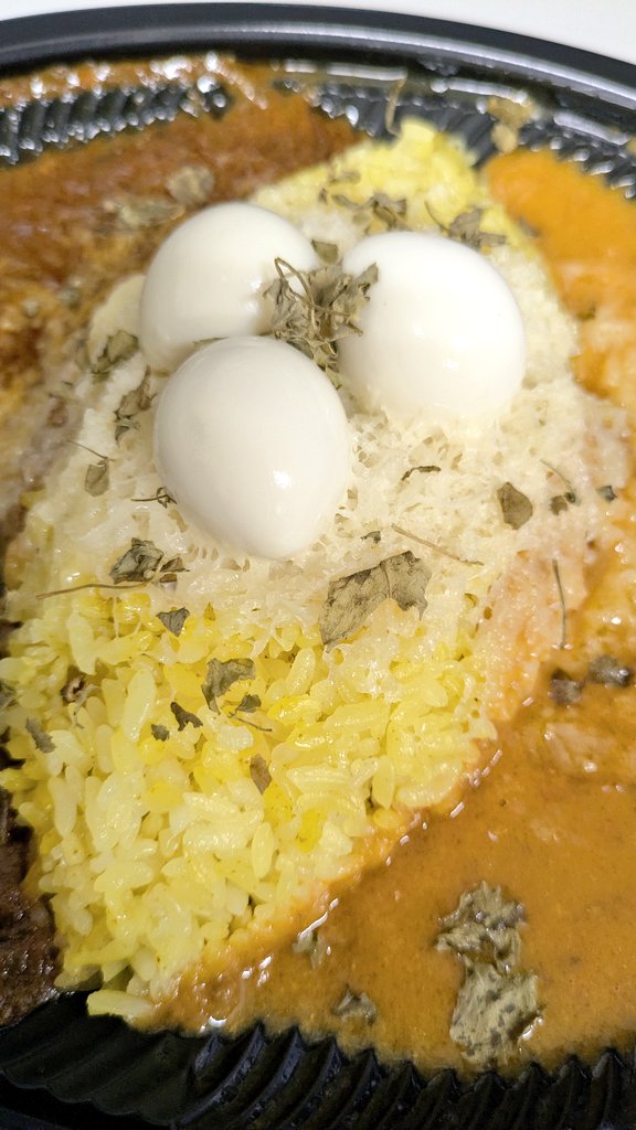 ichiro_1017's tweet photo. 本日は『カリガリおきなわ』さんへ
 『ユキノスカレー』をテイクアウト
やはり好きなカレー
とても美味しかった
#カリガリおきなわ https://t.co/6Ll7epF5Ie