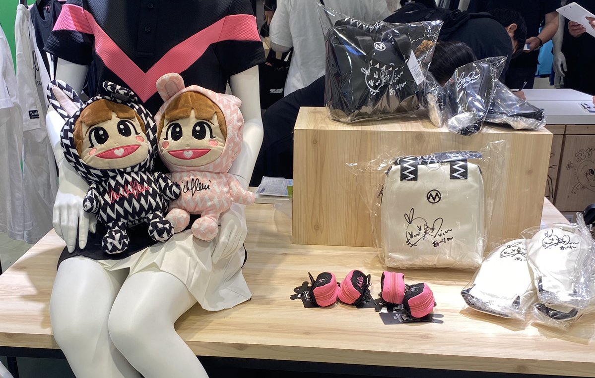 ももクロ 佐々木彩夏 Ace キャリーケース ザキ@T:DF (@momomosumomo517) / Posts / X