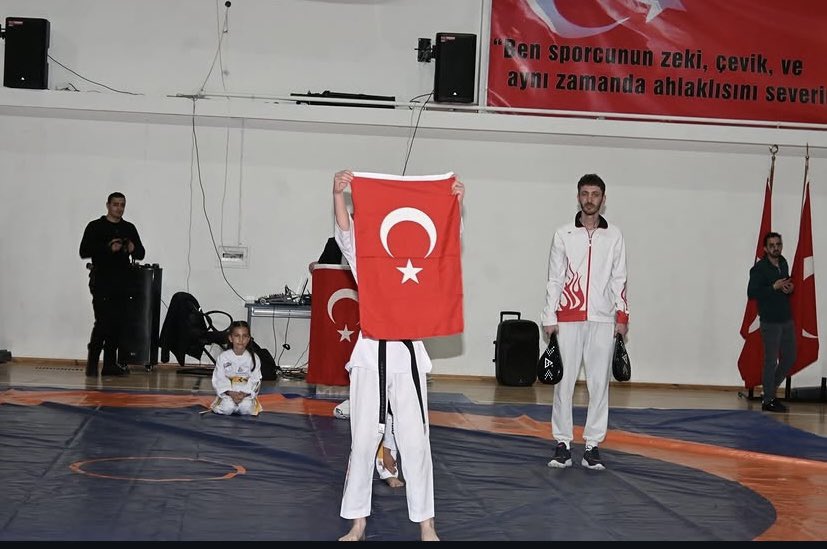 MemTortum's tweet photo. 🇹🇷19 Mayıs Atatürk’ü Anma, Gençlik ve Spor Bayramı İlçemizde Coşkuyla Kutlandı!🇹🇷

 🔗 https://t.co/09dlIZpDck https://t.co/X9hJi2eZME