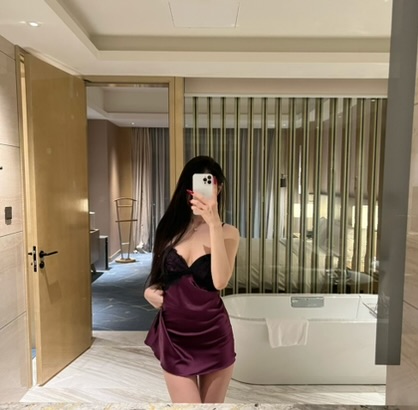 Leana tweet media