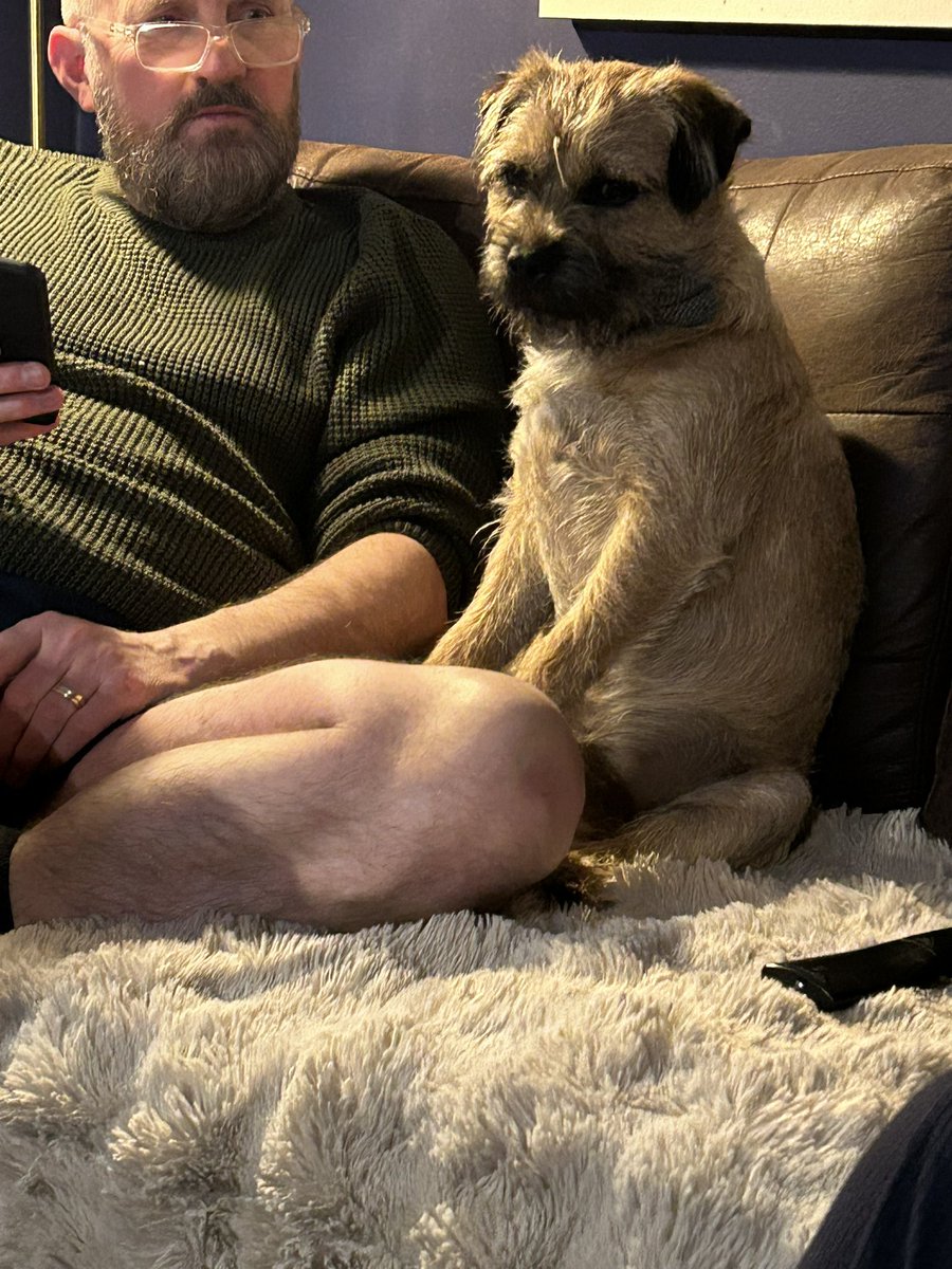 Kevin de Border and the late great barney boo tweet media