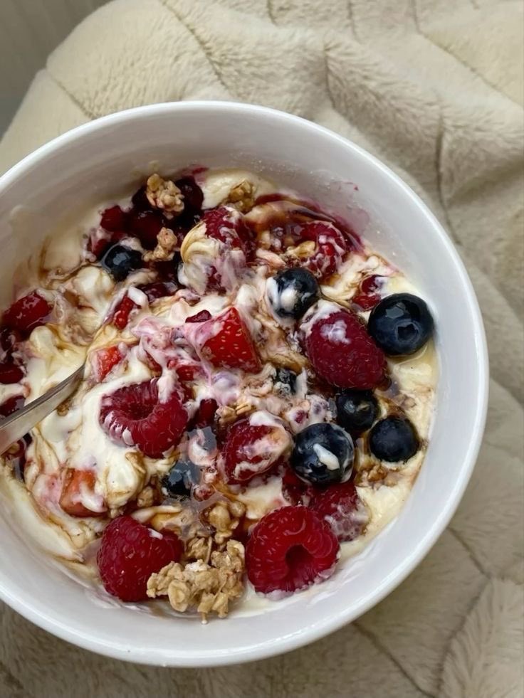 Diorgirlx's tweet photo. healthy snacks https://t.co/WJMjH4kpv5