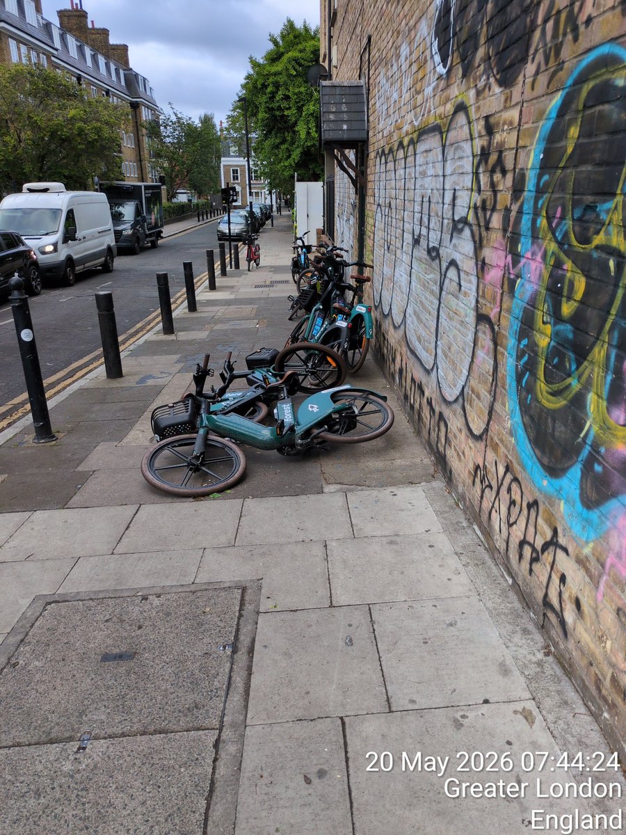 GreenWorldJoy's tweet photo. @forestbike_uk @forestbike_uk  All Good St / Horatio St E2 — move your bikes! They are completely blocking the pavement, forcing pedestrians into the road. This is not normal, especially pushchairs or mobility issues. @TowerHamletsNow how is this allowed? These bikes are a public nuisance! https://t.co/2T3FX4PMmX