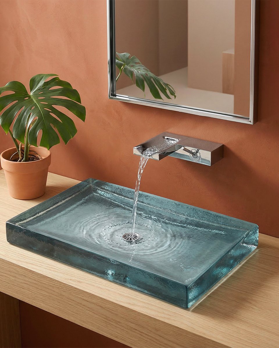 KohlerME's tweet photo. أناقة ترسم في كل موجة.
حوض Antilia® بملمسه الزجاجي المتموّج يمنح حمامك لمسة هادئة مستوحاة من الطبيعة، ليصبح تحفة فنية تضفي على مساحتك رقة وجمالاً.

#كوهلر_الشرق_الأوسط
#كوهلر_السعودية https://t.co/I4fWeUsNVt