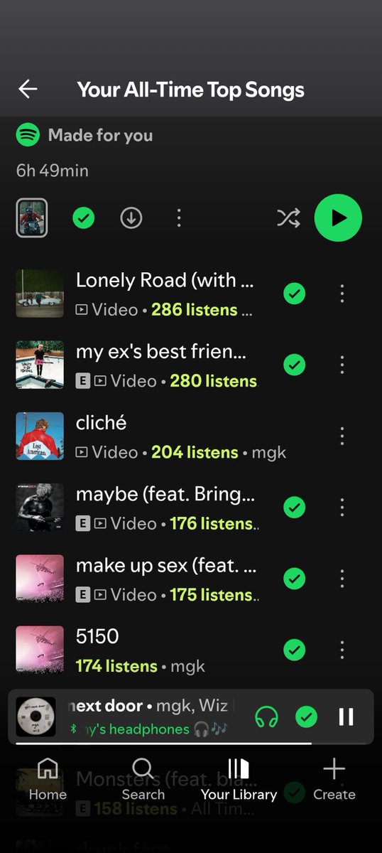 KimRyan22's tweet photo. @machinegunkelly think I need to work harder on these numbers 🤣 https://t.co/XzuddtA4dN