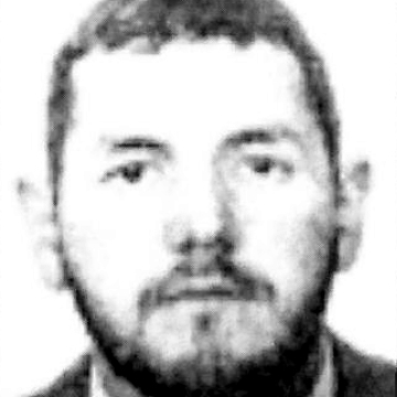 _FundacionVT's tweet photo. Siempre en la #memoria. El 20-05-96, MIGUEL A. AYLLÓN DÍAZ-GONZÁLEZ, sargento Brigada Infantería @EjercitoTierra, fue asesinado en Córdoba por #ETA al estallar una bomba, colocada en un contenedor de basura, al paso de un autobús militar. Tenía 27 años.
https://t.co/fs1lCWfzhZ https://t.co/pTccSEwl06