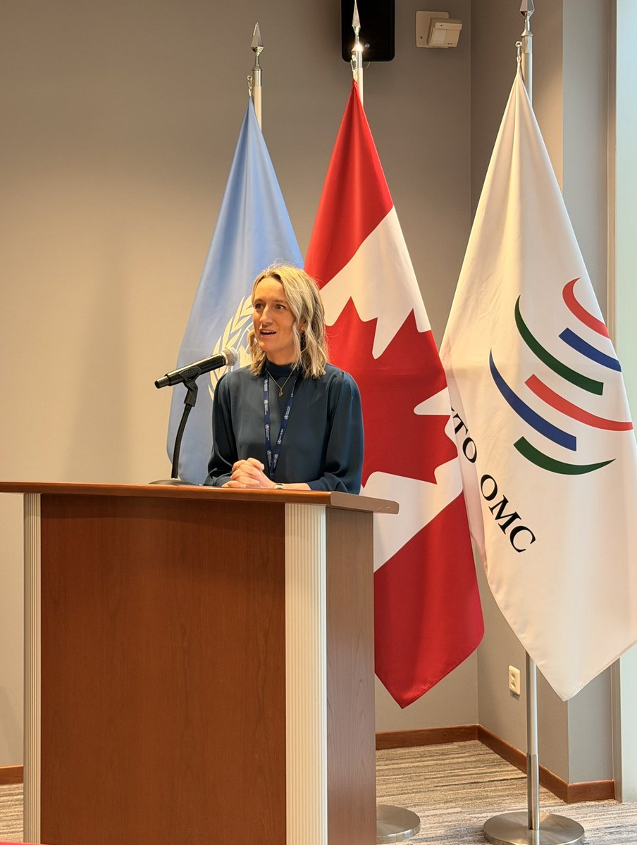 CanadaGeneve's tweet photo. ☕🇨🇦 Hier matin, la communauté canadienne de la santé mondiale à Genève s'est réunie avec la Dre @jossreimer pour échanger des idées, renforcer les partenariats et maintenir la dynamique de l’#AMS79. #WHA79 #CPHO https://t.co/3zHfzm613K