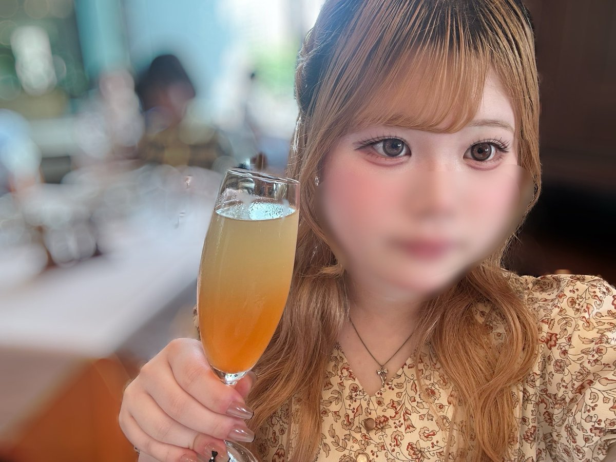 みお tweet media