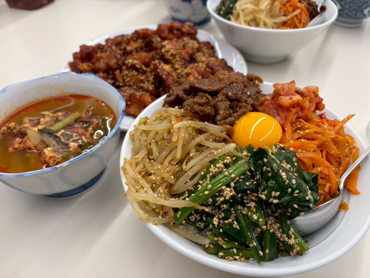 tumsatcooking's tweet photo. âïžéåœæçäŒç»ð°ð·
第9åæ°æã§ã¯ããã³ã䞌ããŠãã±ãžã£ã³ãã€ã³ãã§ã ããã³ããªã¬ãªããŒãºã±ãŒããäœããŸããïŒèŸããçããæ¥œããããæºè¶³æãã£ã·ãã®ã¡ãã¥ãŒã§ããâš
ä»åã§æ°æã¯æåŸãšãªããŸããïŒåå ããŠãã ãã£ãæ°å
¥çã®çããããããšãããããŸããð
#tumsat
#tumsatcooking https://t.co/12Zq0h9Hw6