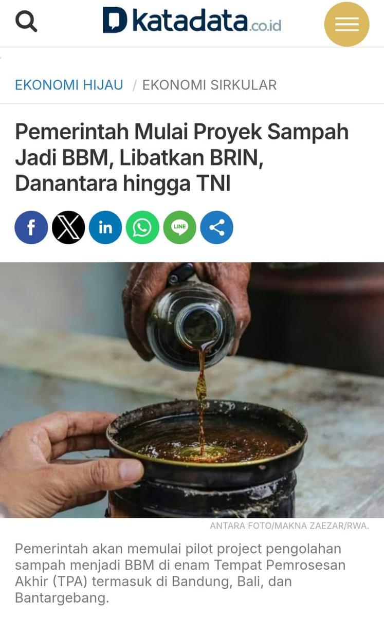 AsturiVeraaa's tweet photo. Keberadaan personel militer tak pernah absen di setiap pelosok negeri, dari Sabang sampai Merauke untuk Pertahanan Tangguh Kokoh. https://t.co/y2jNzcf2ub