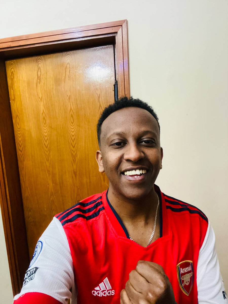 BerhanuRediate's tweet photo. Some night yesterday. Saw it happening with our own eyes, we arsenal fans deserve every ecstatic feeling. We are champions again. The only thing this club is meant to be. On Top. Congratulations to all arsenal fans world wide. We are massive.
#COYG
@Arsenal
@AFC_Ethiopia https://t.co/aPCSj3NUqz
