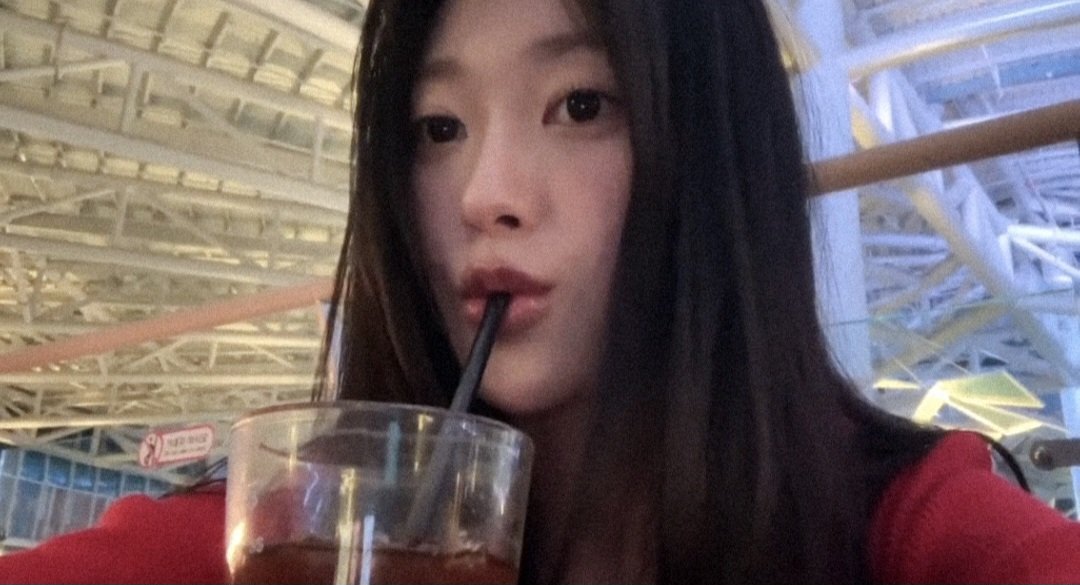 포오 tweet media
