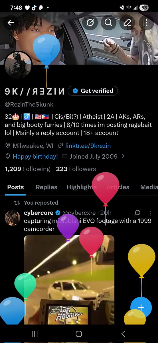 9 Ƙ / / Я Ǝ Z I И tweet media