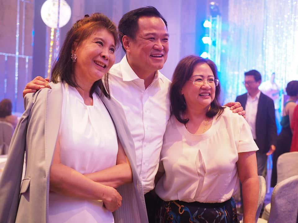 POLISANATION's tweet photo. อ่อออออ แบบนี้นี่เองนะคะคุมแม๊ chiranuj ใครเข้าใจ ก็เข้าใจเลยยยย 🤮🤮

*****อย่าเม้นแรงนะทุกคน คุมแม๊ chiranuj เล่น x เราเป็นห่วง****

#ทรายสก๊อต #ทรายสก็อต #ทรายสมุทร https://t.co/f8s6V3u65U
