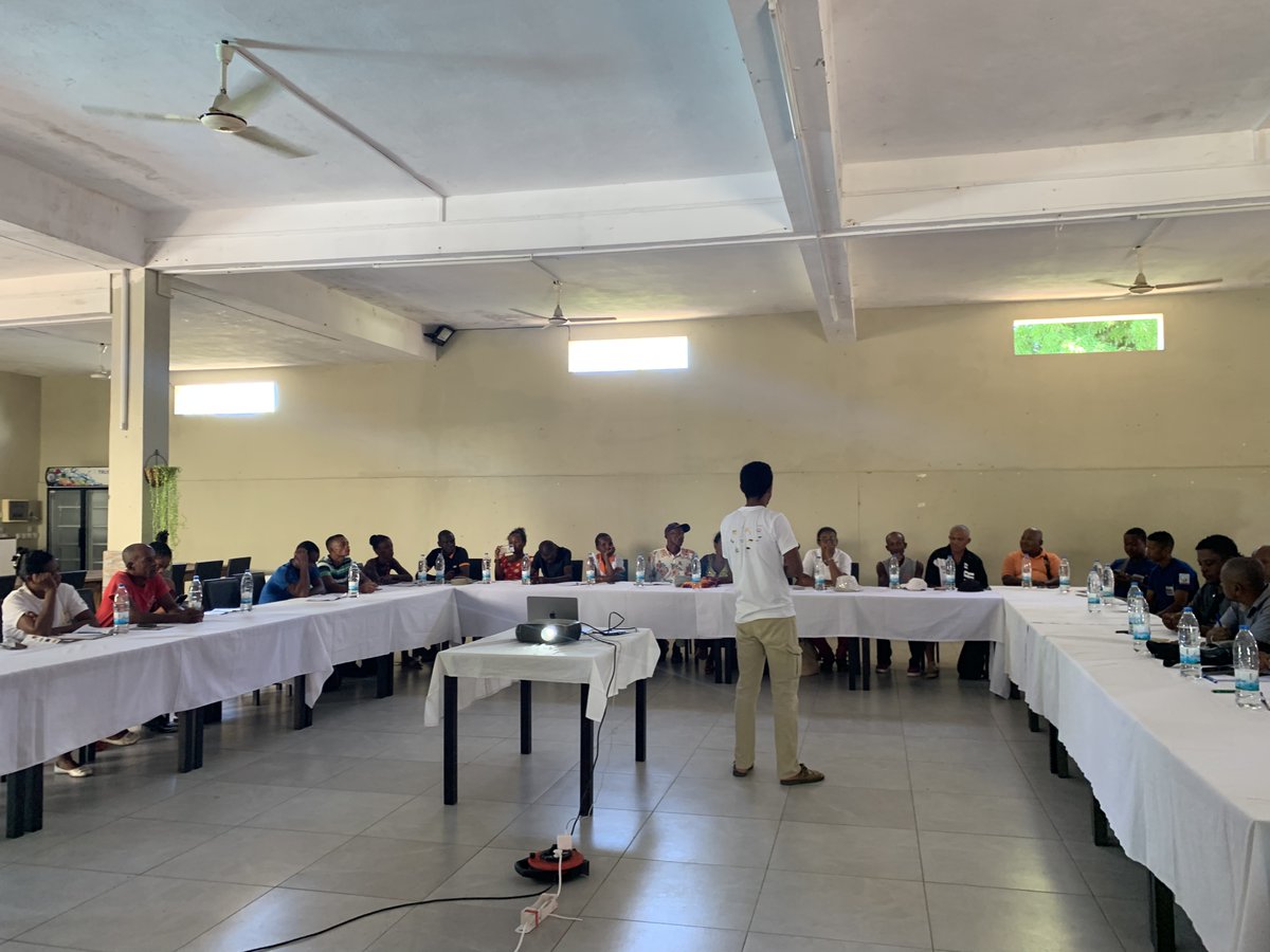 mbc_madagascar's tweet photo. 📍 First step in Ambilobe
Happy to launch the introduction phase of our BSF project with local stakeholders and authorities 🤝
Thank you Ambilobe for the warm welcome 😊
Supported by the Australian Government through Australian Aid.
@AusHC_MU
#Australianaid #directaidprogram https://t.co/kBKBQxz2ga