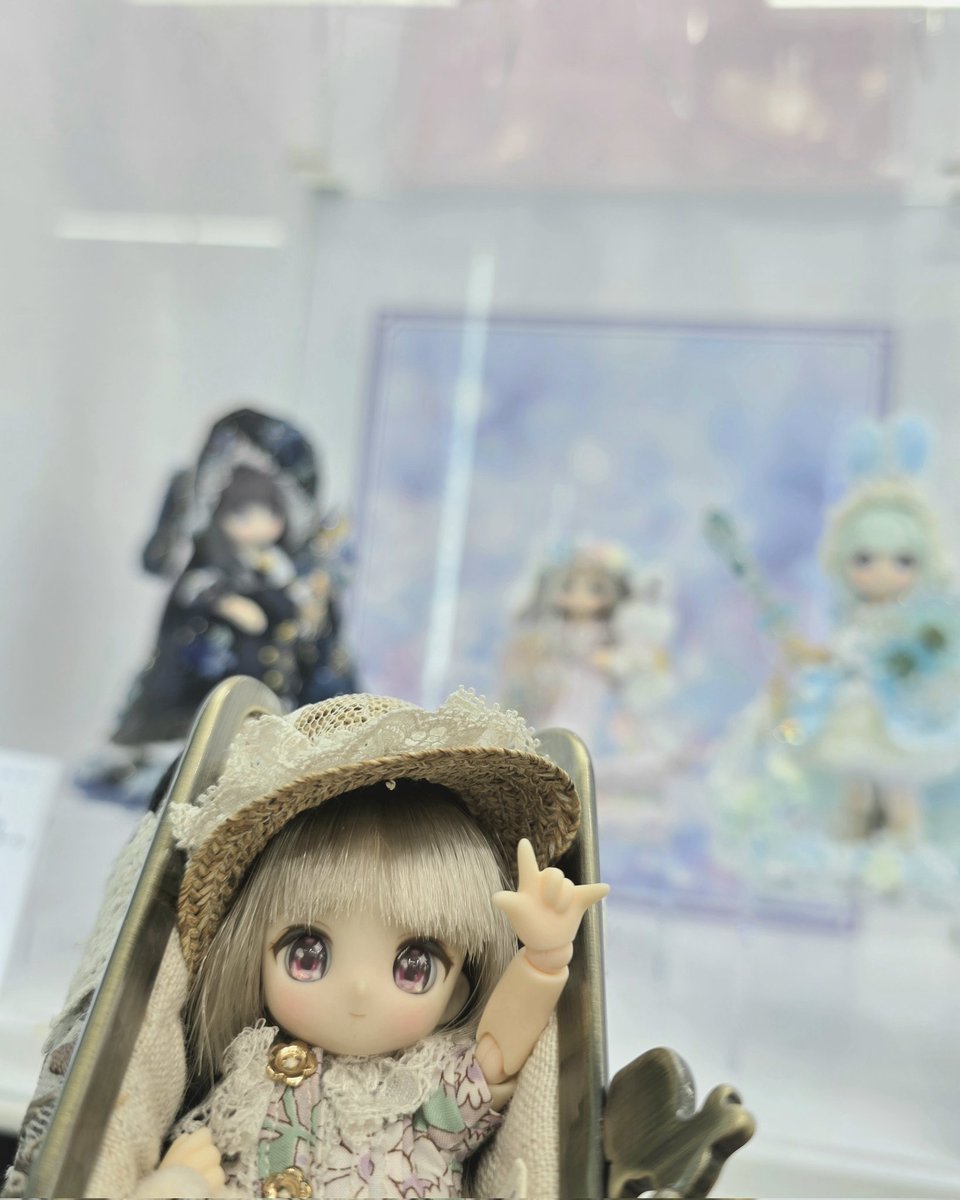 コーデもドールバッグも同じのを愛用しているので、言葉にならない嬉し
