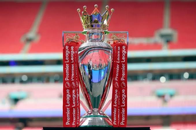 Diego_Leon_hq's tweet photo. Top clubs with the most English Premier League titles:

Manchester United — 13 EPL titles
Manchester City — 8 EPL titles
Chelsea — 5 EPL titles
Arsenal.........see below https://t.co/iOGwyEzP6S