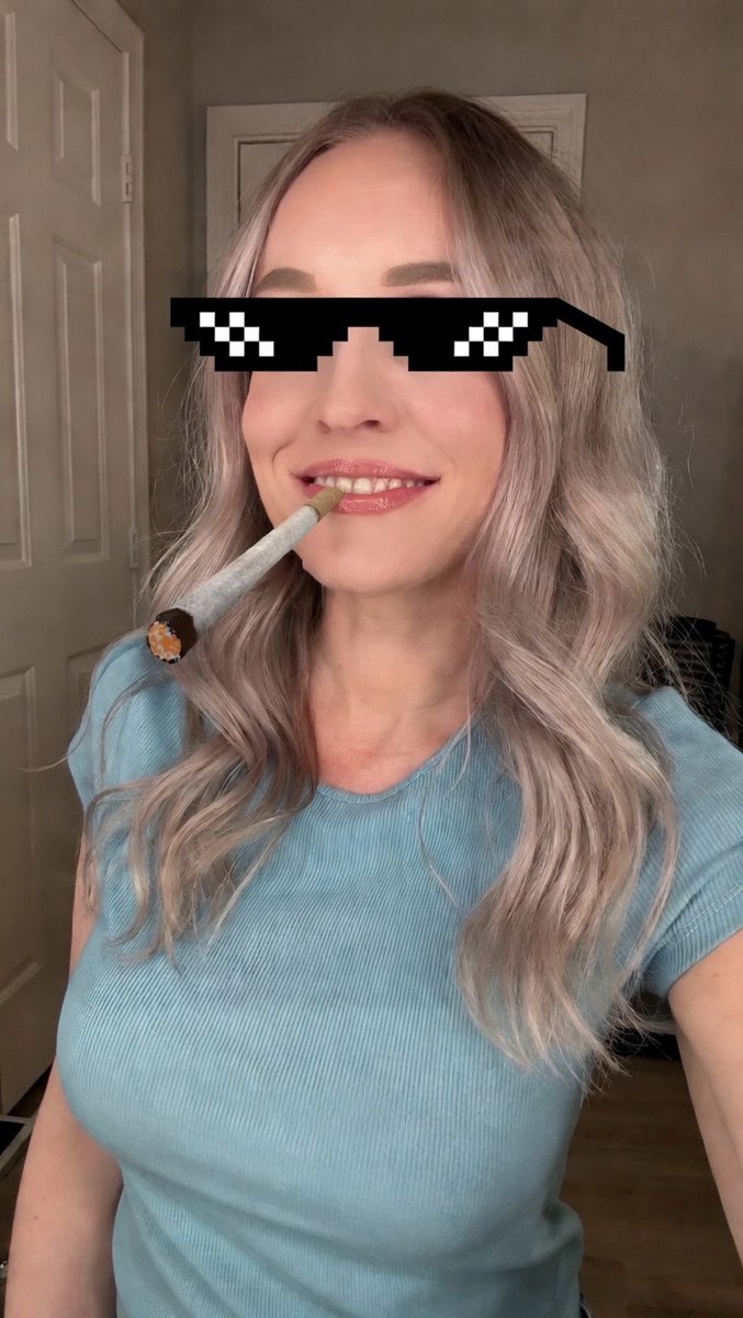 Jen-eral Motors™ tweet media
