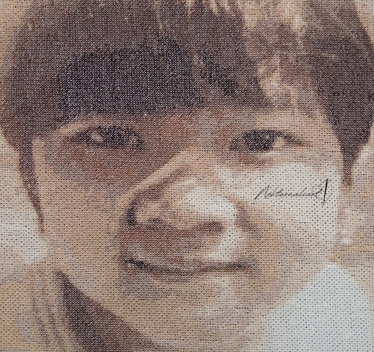 Lian | Cross Stitch Comms 📌 tweet media