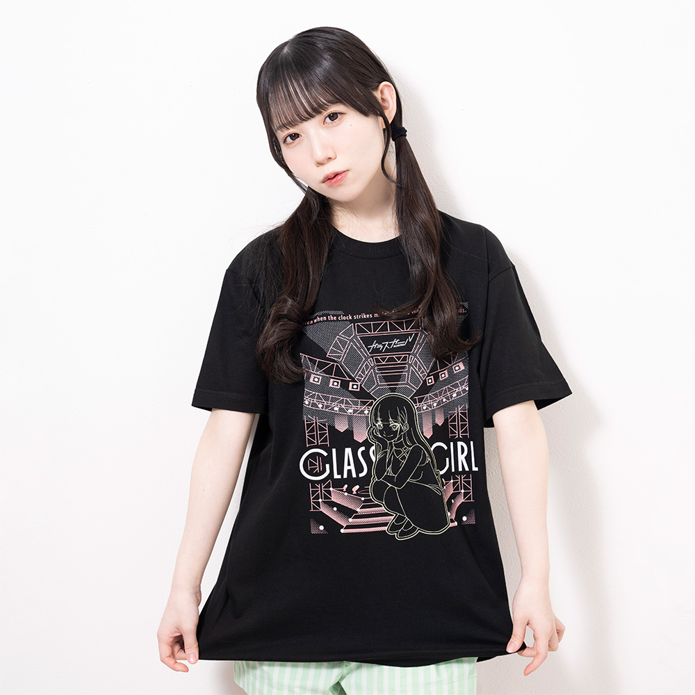 glassgirl_info's tweet photo. 【#ガラスガール 新着】
ガラスガール開設4周年記念「オリジナルTシャツ＆フーディー」が大好評発売中！💎
着用モデルはドラマチックレコード・新居歩美📷
▷ご購入はこちら
https://t.co/d1KBES03eB

@DMRC_ayumi
@DMRC_info
#ドマレコ https://t.co/UYdpiNYqV1