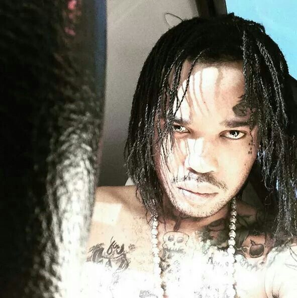 steve35668's tweet photo. Just imagine shatawale and tommylee gets beef 😂😂herrrrrr evalasting back to back. 🇬🇭🇯🇲
Diss to Diss who quit fast 
#ShattaMovement #tommylee #shatawale https://t.co/EIcDtFs1Ek
