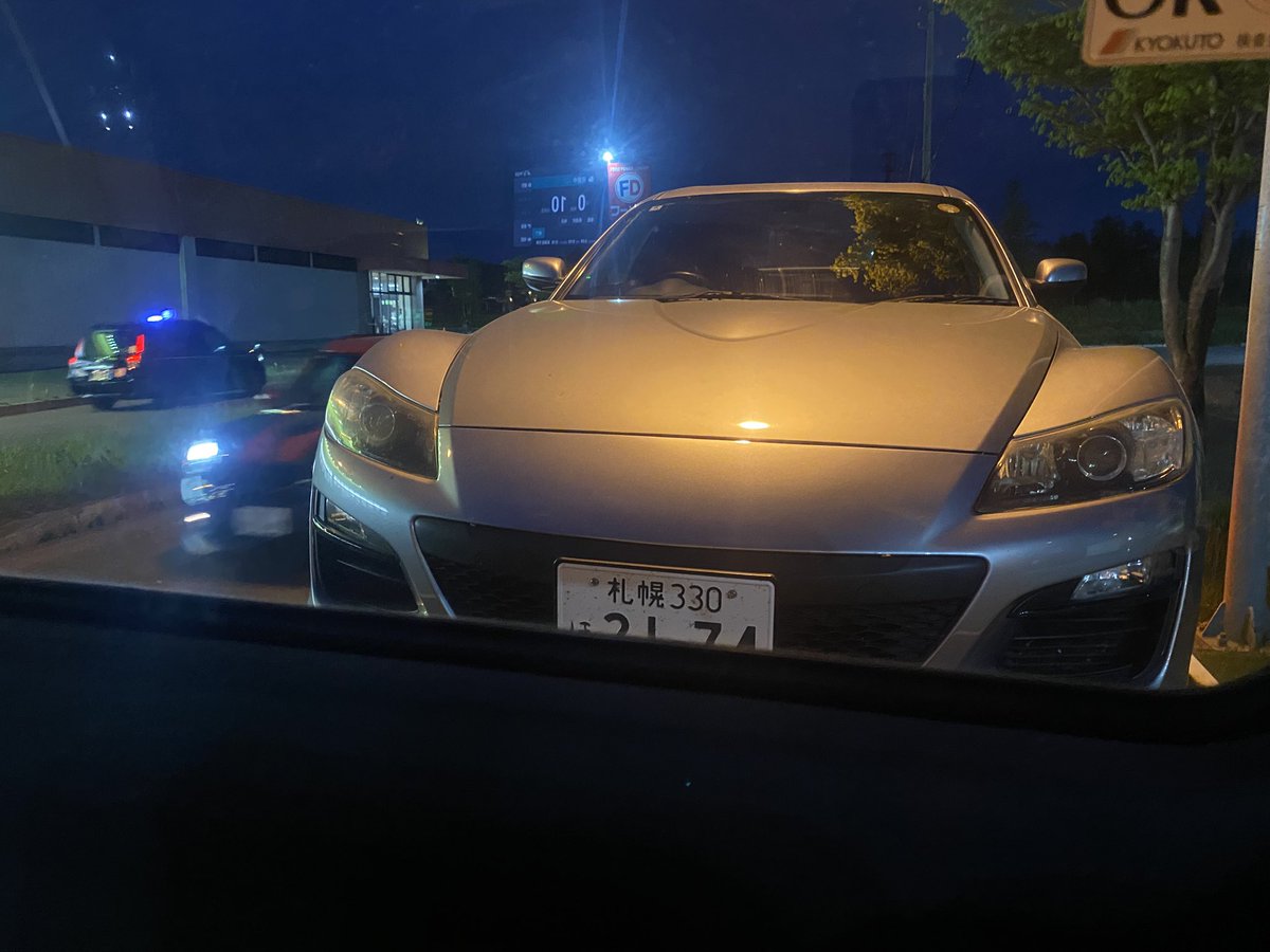 ats_zoom's tweet photo. 乗り過ぎてまた壊れた🥹
秋田くん横乗り助かりました。
去年ORC入れた時に強化レリーズベアリング探したけど無さそうで純正入れたらこれだもんね、
駆動切れないだけだからまたこうなってるでしょう。 https://t.co/OeyfsdgXD1