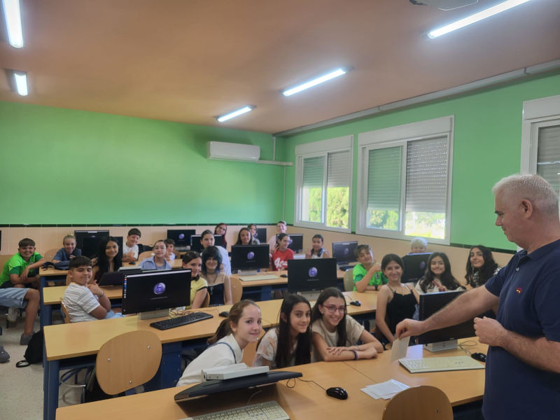IES Almenara tweet media