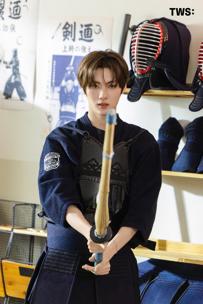chumychuni's tweet photo. TWS 2nd FANMEETING <42:CLUB> Photo Sketch #영재 https://t.co/mkLVUXFxiU
