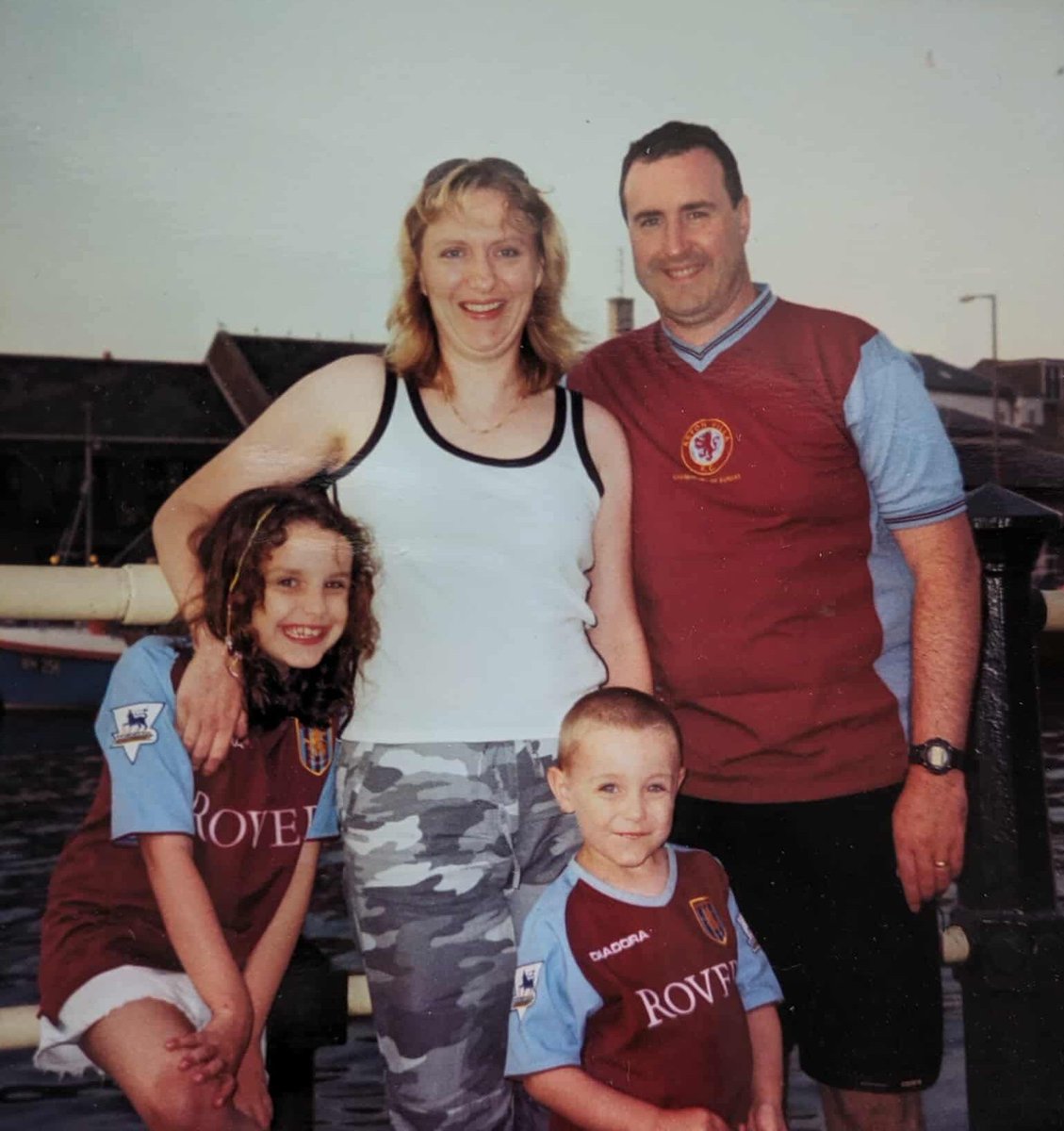 danmorgi34's tweet photo. Do it for him Villa 💜 https://t.co/u5BlcUoBeb