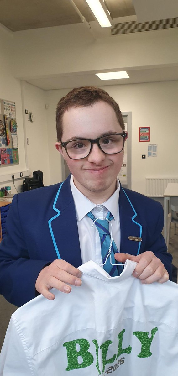 Year 11 students are getting ready for the Big Day this Friday! 
The countdown is on! Shirts are being prepared, ready to be filled with messages from friends and staff. 
Wishing all our Y11s the very best as they approach this important milestone. Not long to go now!  Image
