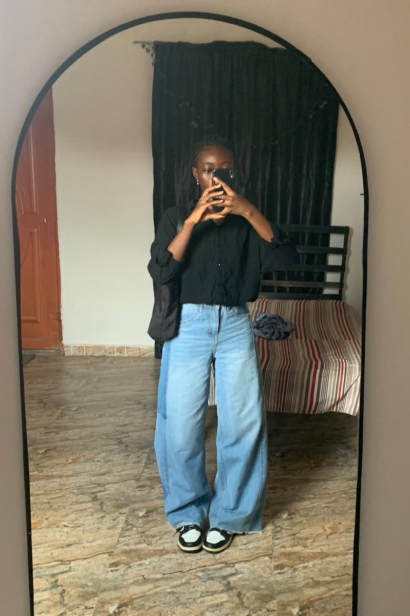 Victoria Okunade tweet media