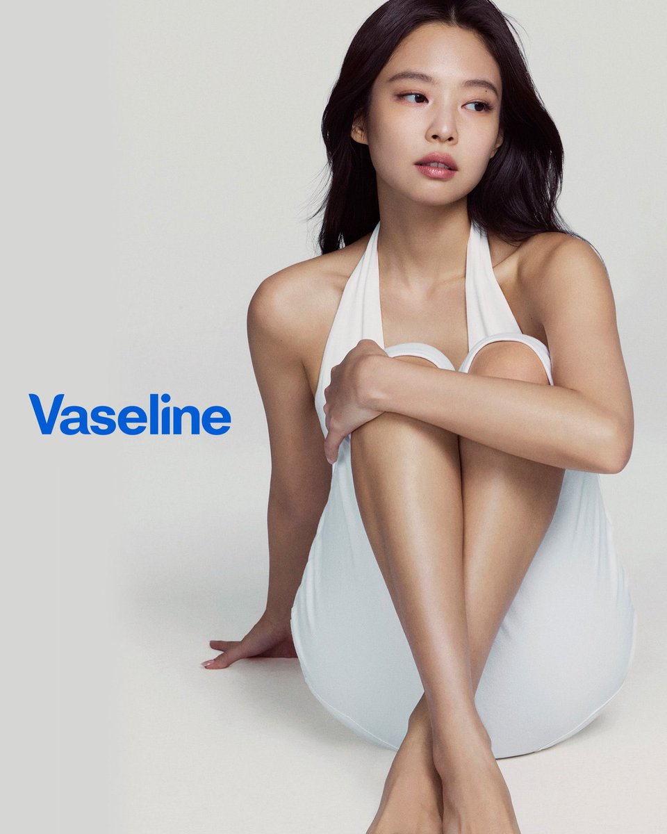 jenniegims's tweet photo. Super honored to be the first ever global ambassador for Vaseline in more than 150 years of the company's history. Can't be more happier for new season with Vaseline. Please look forward to it.🤍 https://t.co/5586bTNSoT