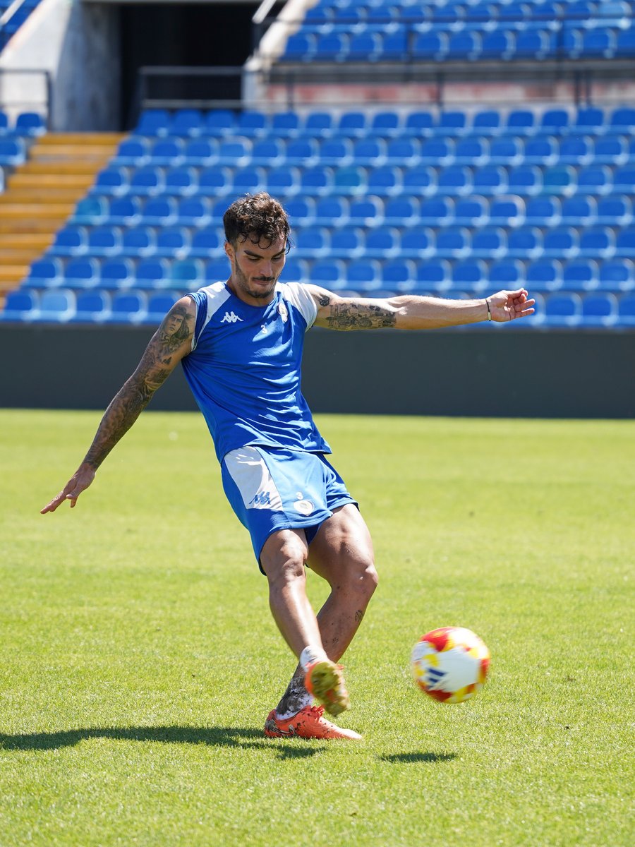 Hércules CF 💙🤍💯 tweet media