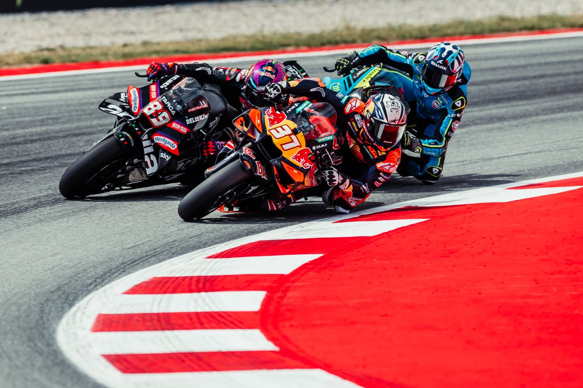 RED BULL KTM FACTORY RACING tweet media