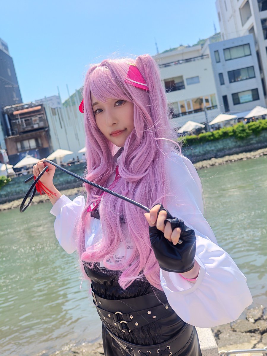 funa_huna_27's tweet photo. ⚠︎コスプレ

勝利の女神:NIKKE / ユニ

📸@HalfPricer00 さん https://t.co/AT2U6NFFBR