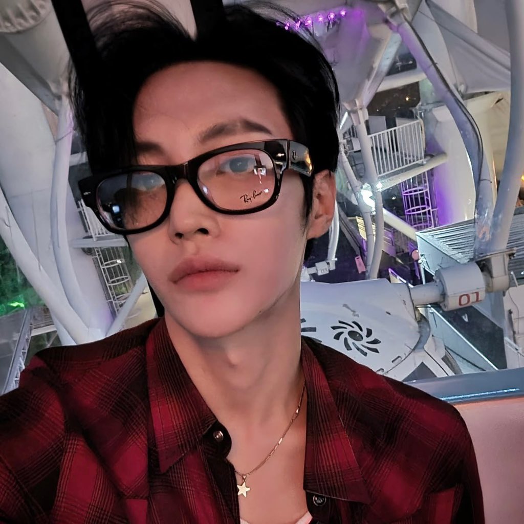เอชชึ tweet media