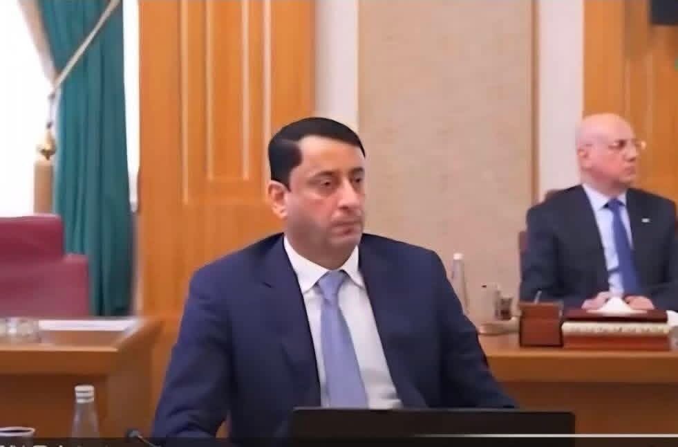 ابو درندش العسكري tweet media