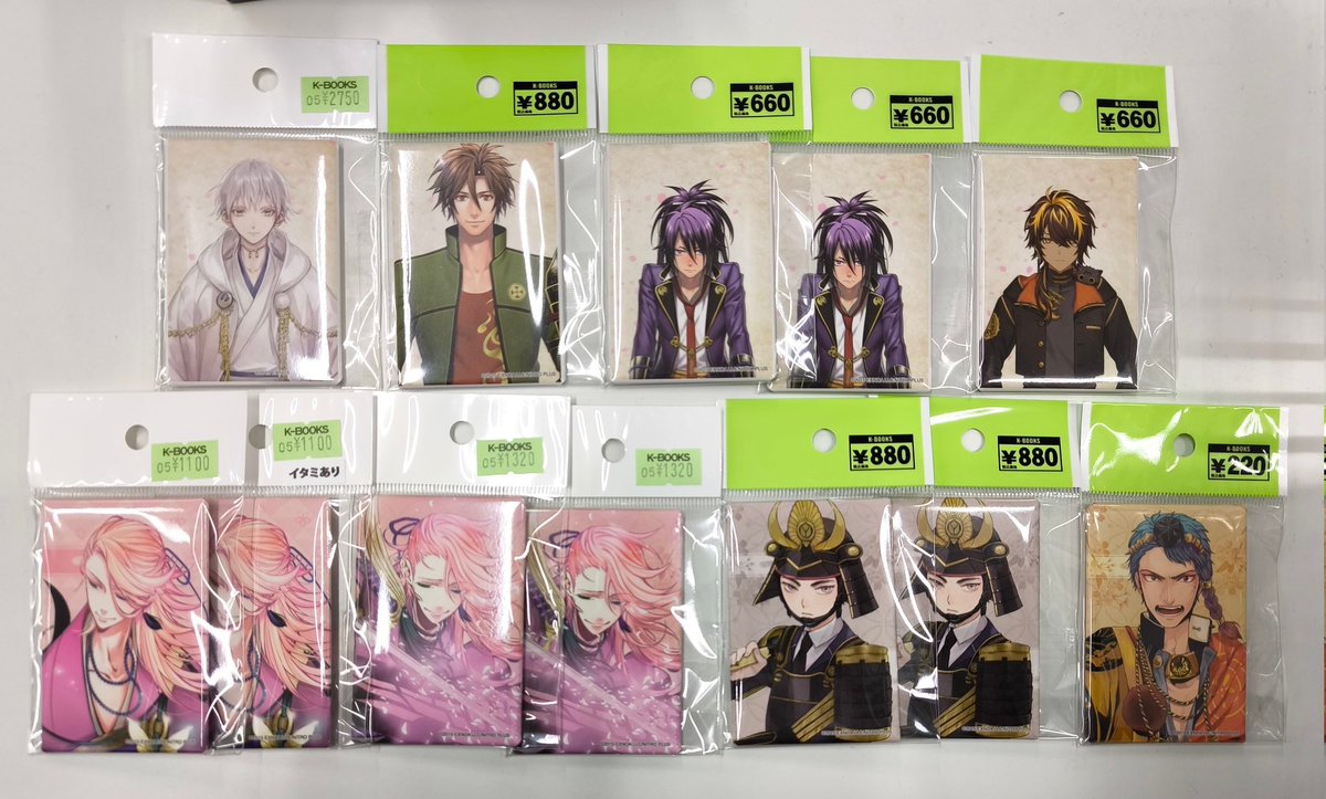 入荷情報】 刀剣乱舞 とうらぶ スクエア缶バッジ 一周年記念祝画 二