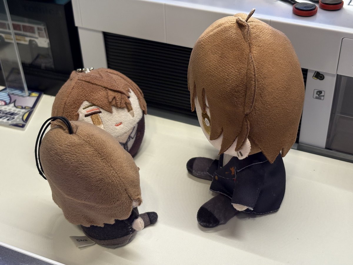 つるを tweet media