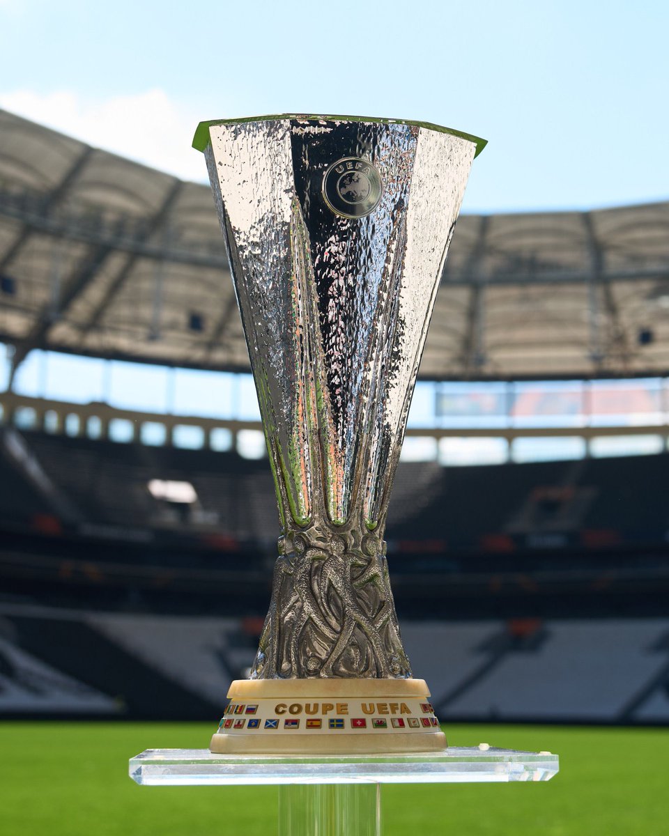 Barsport's tweet photo. ⚽️⚽️⚽️ It’s almost Showtime 
#europaleague #BarSport
#ComeOnVilla #FeelTheAtmosphere https://t.co/uDzflCFJ4z