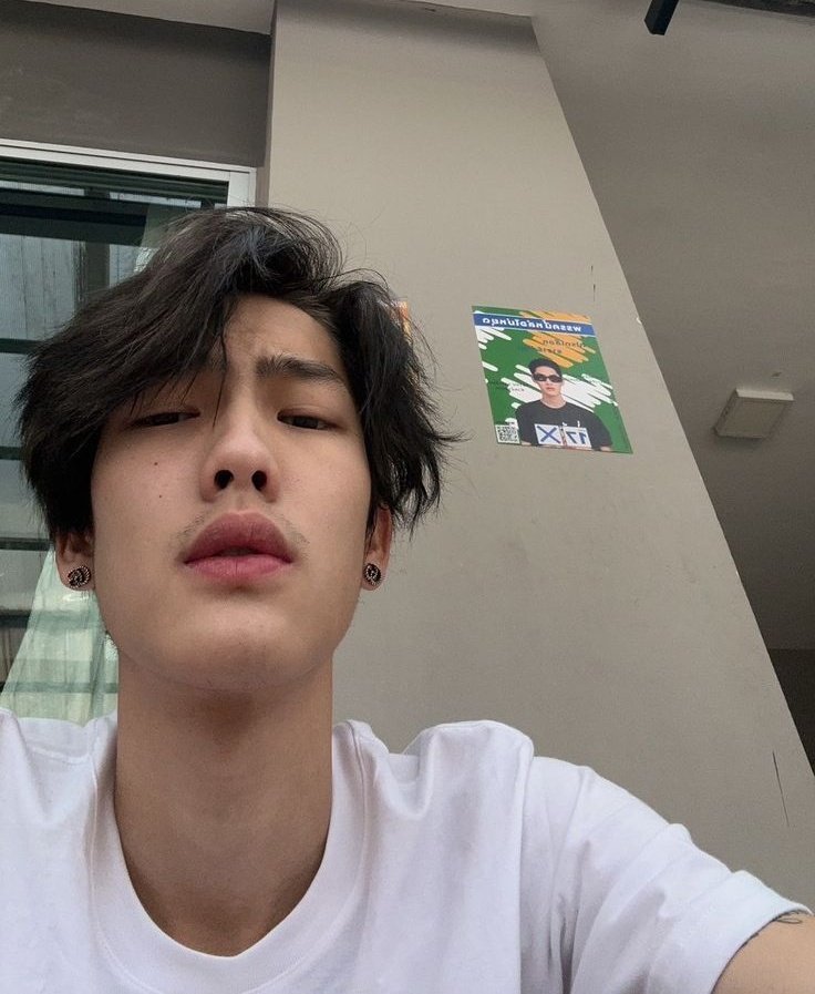 arlo ✮⋆˙ tweet media