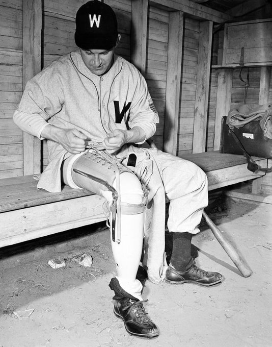 Jimfrombaseball's tweet photo. Scheduled to pitch for '55th Fighter Group' in England during WWII, but as his plane was shot down, radioed his fellow pilots:
"Tell the boys I won’t be back for the game."
Captured, had his right leg amputated by a POW doctor.
Bert Shepard’s recovery and running so impressed a POW camp doctor, that the Dr. asked Shepard to demonstrate his mobility for the hospital staff.
After WWII, on the day that he officially signed with the Washington Senators, Bert Shepard caught a cab and returned to 'Ward 49' at Walter Reed, where he was fitted for a new artificial leg:
His “baseball leg".
"I got an awful lot of publicity right away. That sort of helped me to stay with the ball club until I could prove myself.
I pitched several exhibition games and got ‘em out each time."
Bert Shepard's first game box score???
5 1/3 innings, three hits, one walk, one hit batter, two strikeouts and one earned run. "The Boston Globe" called it:
"By far the most inspiring performance by a limbless veteran of WWII."
Bert Shepard remains the only player to have ever played in the major leagues on an artificial leg.
Late in his life, when Bert Shepard was in his 70's, he said he often wondered:
“Who carried me from the wreck?”, and “Who saved my life?”
Little did he know that around the same time a British businessman, who knew of Bert Shepard's legend, went on a hunting trip to Hungary.
There he met a fellow hunter, a retired doctor named Ladislaus Loidl, who told a story of how he had once rescued a wounded American flier from his downed plane.
Loidl recalled that his wife had made a dress out of the airman’s parachute, and remembered reading the name Bert Shepard on the pilot’s dog tags.
The British hunter suggested Loidl contact Shepard.
He did!
In May of 1993, the two men met at the doctor’s home in Austria, 49 years after their first meeting on a German battlefield. "I prayed for this.
And after half a century, my dream has incredibly come true."
Bert Sheppard.