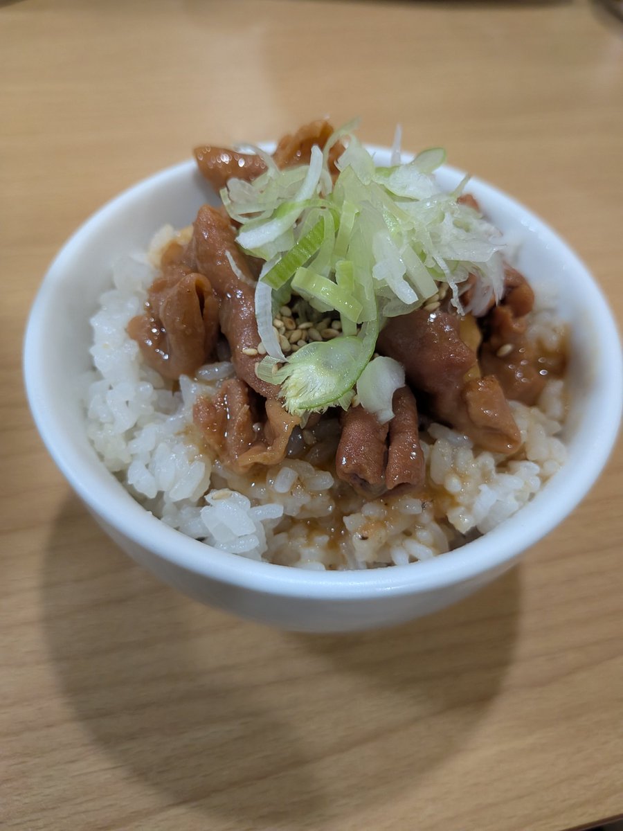しぃ🐥 tweet media