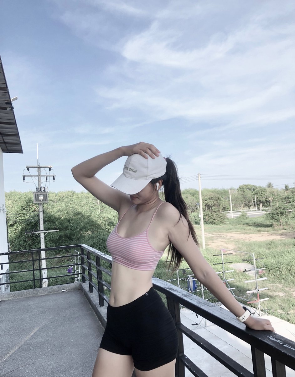 Babe.___ tweet media